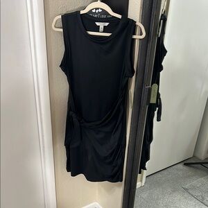 Elegant Black Sleeveless Dress